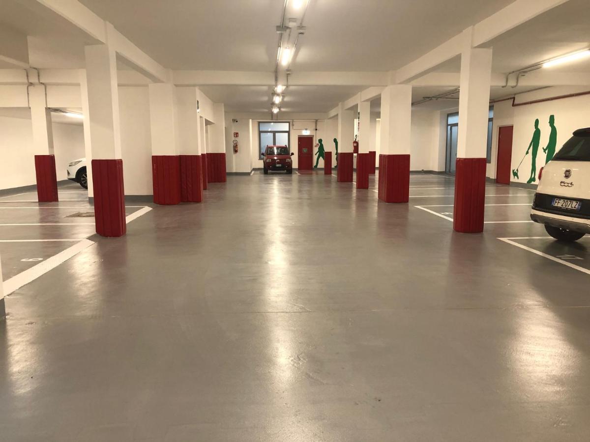 Appartamento Porta Susa Турин Екстер'єр фото