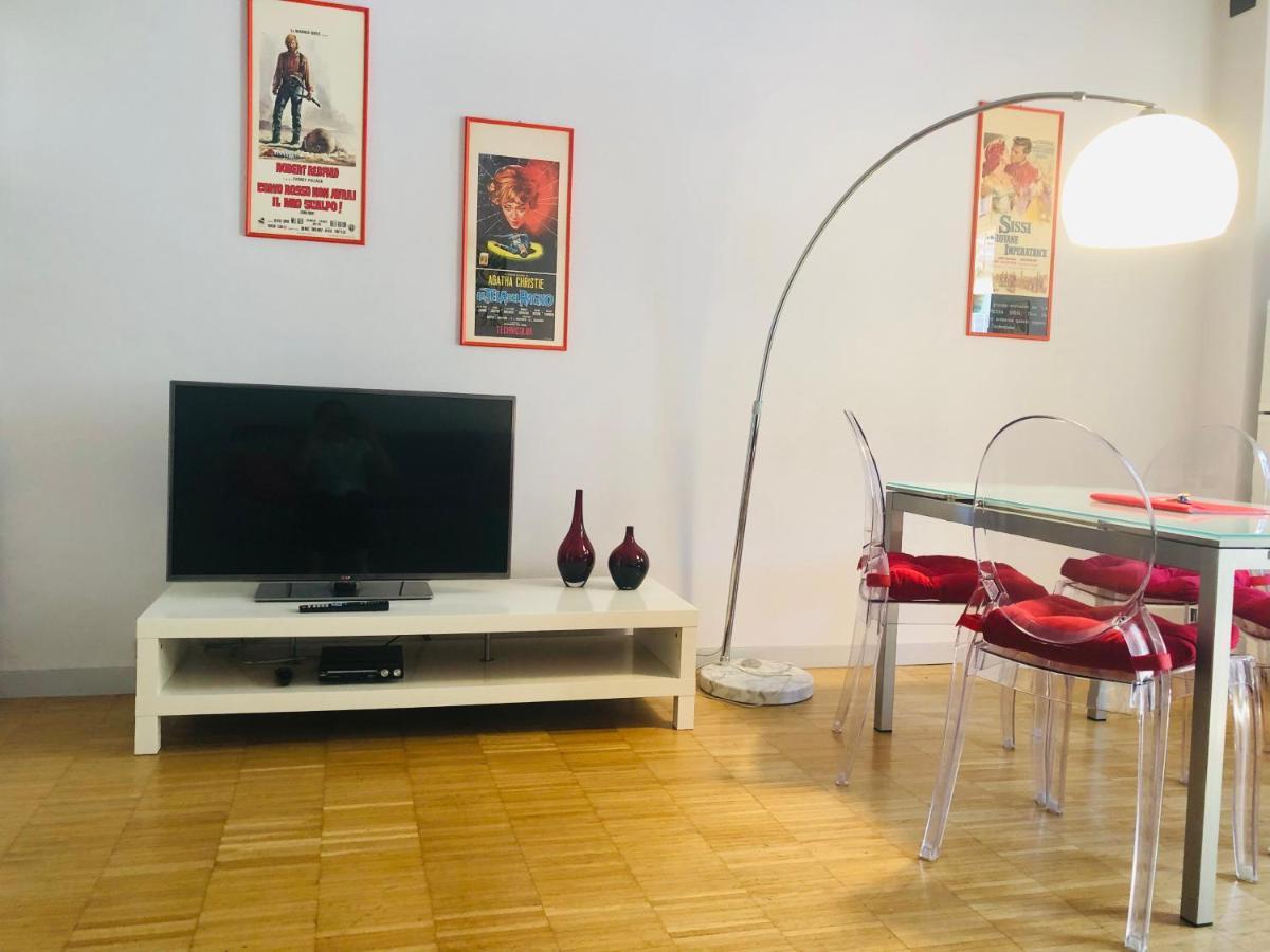Appartamento Porta Susa Турин Екстер'єр фото
